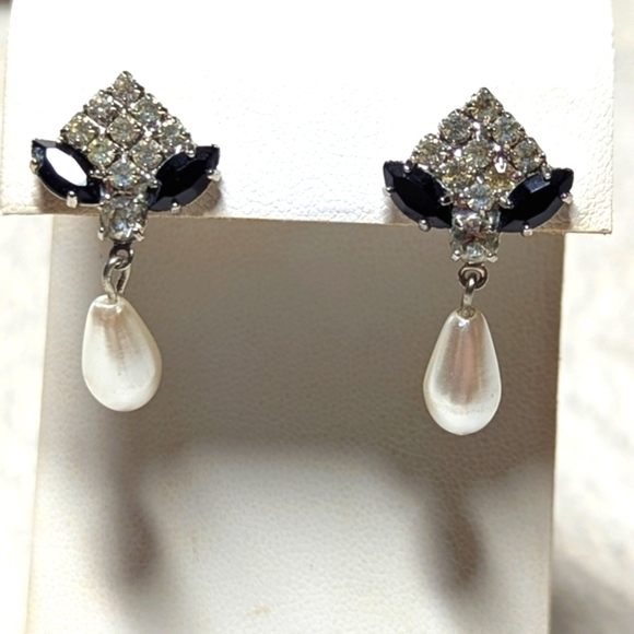 Vintage Black & Clear Rhinestone Faux Pearl Drop Pierced Earrings - Picture 6 of 7